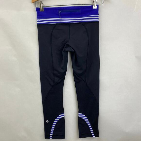Lululemon Run Inspire Crop Leggings Black & Blue White Narrow Bold Stripes Sz 4 - Picture 6 of 10